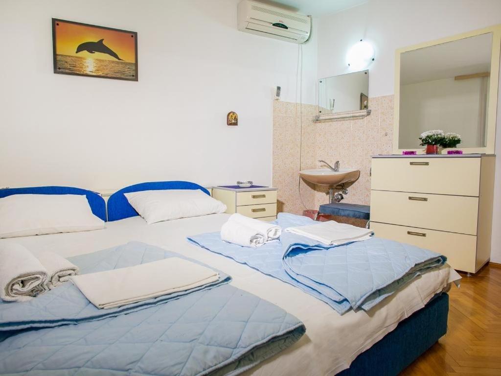 Apartments Adria Petrovac Room photo